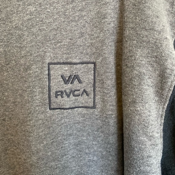 RVCA Crewneck sweater - Picture 2 of 4